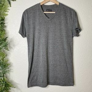 🌳 Seeded & Sewn V-Neck Tee Gray T-Shirt Pimatee S